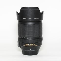 Nikkor AFs 18-140mmF/3,5-4,5 VR