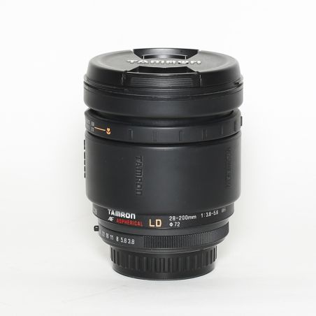 Tamron AF 28-200mm F3,8-5,6 per Pentax