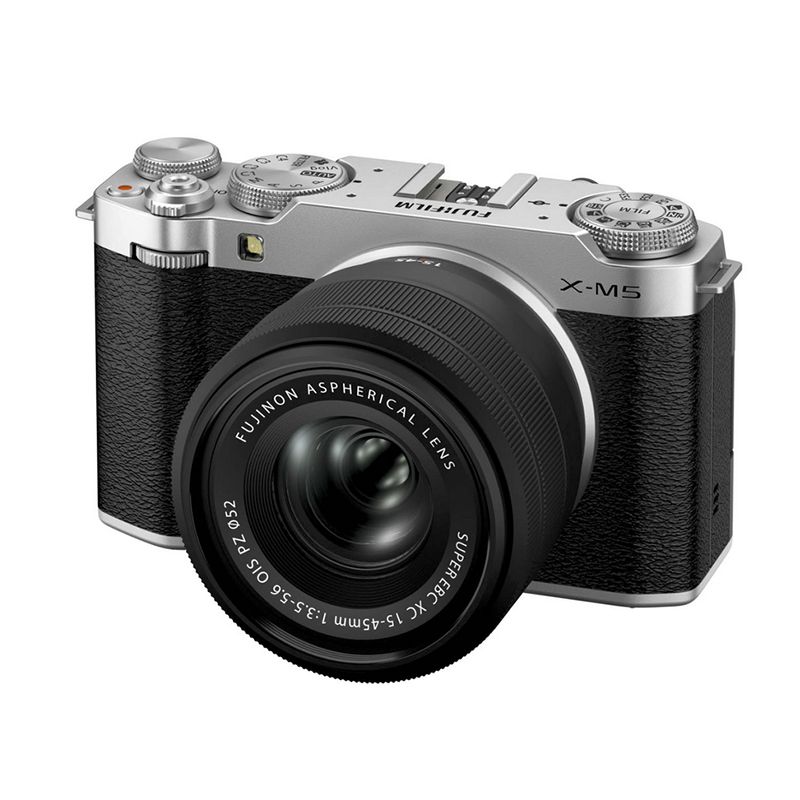 FUJIFILM X-M5 + XC 15-45 Silver